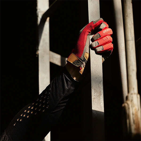X197 HALT RED GUANTE - Imagen 3